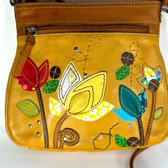Fossil Leather Crossbody Flower Handbag - Picture 2 of 12